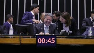 Read more about the article Marcos Pereira é eleito primeiro vice-presidente da Câmara; veja composição da mesa diretora