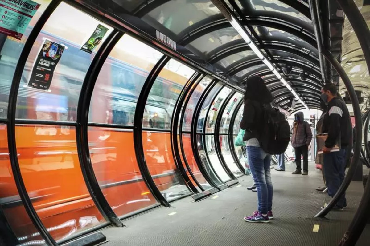 You are currently viewing Economista explica impacto do aumento da passagem de ônibus no bolso dos usuários