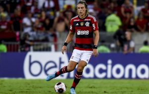 Read more about the article “Não sei porque voltou ao time”, crítica João Guilherme sobre titularidade de David Luiz no Flamengo