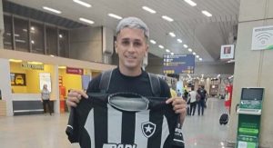 Read more about the article Botafogo anuncia chegada de Diego Hernández ao Rio e revela detalhes da contratação