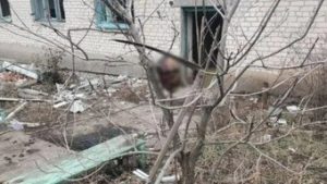 Read more about the article Exército de Putin é acusado de decapitar soldados ucranianos e exibir cabeças