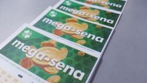 Read more about the article Acumulada há seis sorteios, Mega-Sena pode pagar R$ 60 mi neste sábado