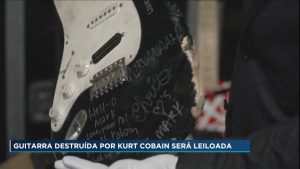 Read more about the article Guitarra destruída por Kurt Cobain será leiloada