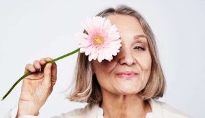 Read more about the article Menopausa: como viver melhor nesta fase?