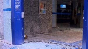 Read more about the article Polícia do Rio prende 9 suspeitos após explosão de agência bancária