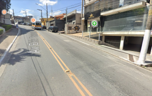 Read more about the article Queda de moto deixa uma pessoa ferida na Avenida Elísio Teixeira Leite