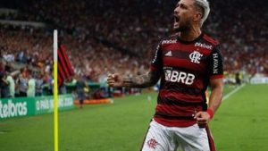 Read more about the article Flamengo mira o retorno de Arrascaeta contra o Cruzeiro