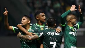 Read more about the article Veja quem foi bem e quem foi mal na vitória do Palmeiras sobre o Coritiba