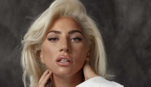 Read more about the article Lady Gaga anuncia filme da “The Chromatica Ball” e novo projeto musical