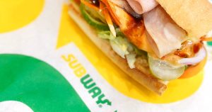 Read more about the article Subway surpreende clientes com nova oferta de carnes frescas fatiadas