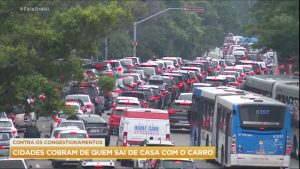 Read more about the article Para diminuir o trânsito, cidades implantam taxa para sair de casa com o carro