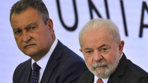 Read more about the article Lula deve adiar lançamento do novo PAC para agosto, diz ministro