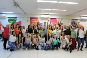 Read more about the article Líderes comunitários do Pecém recebem treinamento gratuito sobre empreendedorismo social