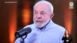 Read more about the article Lula defende o fechamento dos clubes de tiros do país durante live semanal