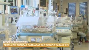 Read more about the article Faltam vagas no SUS para casos de bebês com problemas no coração