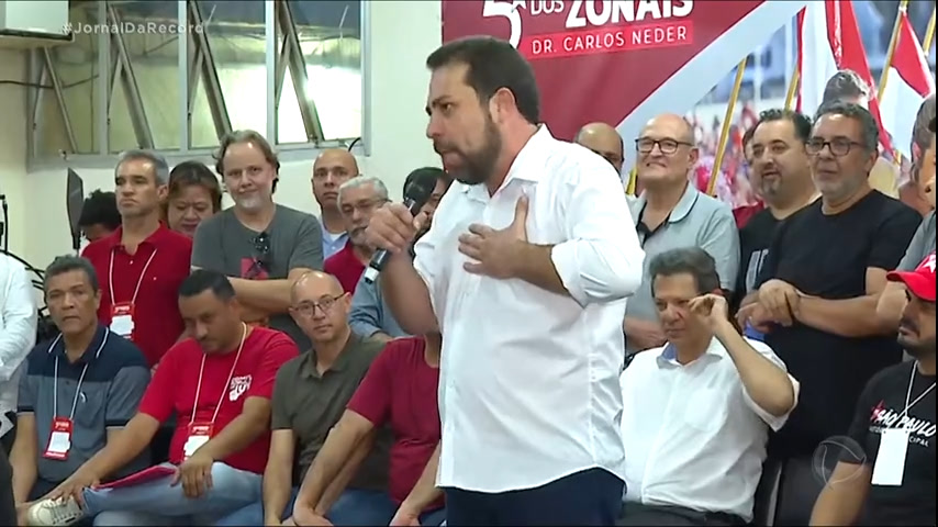 You are currently viewing PT anuncia apoio a Guilherme Boulos na disputa pela Prefeitura de SP nas eleições de 2024
