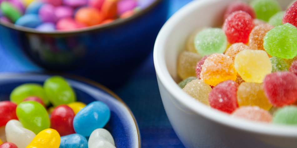 You are currently viewing Excesso de açúcar: Nutricionistas se preocupam com receitas de guloseimas na internet