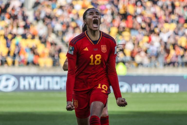 You are currently viewing Espanha bate Holanda na prorrogação e alcança semi da Copa do Mundo feminina pela primeira vez