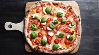 You are currently viewing Comer pizza pode reduzir dores da artrite reumatoide, sugere estudo