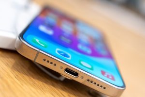 Read more about the article iPhone 15 e iPhone 15 Pro: veja 5 problemas apresentados pelos celulares