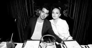 Read more about the article Joe Jonas e Sophie Turner quebram o silêncio sobre motivo do divórcio