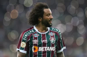 Read more about the article Marcelo pegou um belo gancho suspensão na Libertadores