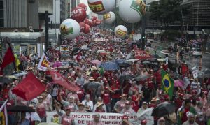 Read more about the article Imposto sindical: centrais querem punir empresas que ajudem a não pagar ‘contribuição’
