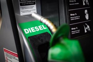 Read more about the article Diesel pode ficar mais barato com imposto federal zerado