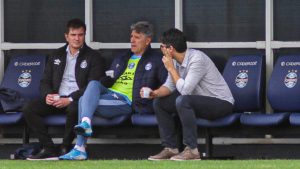 Read more about the article Vice do Grêmio liga o modo ‘sincerão’ ao falar sobre renovações para 2024