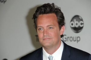 Read more about the article Matthew Perry, ator que interpretou Chandler Bing em “Friends”, morre aos 54 anos