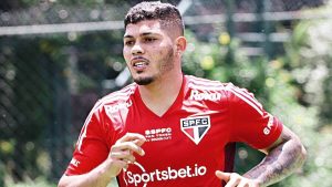 Read more about the article Autor de gol contra o Bragantino, Erison não deve continuar no São Paulo; veja a situação