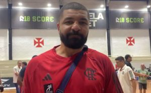 Read more about the article Torcedor por um dia, Olivinha sofre com vitória do Flamengo sobre o Vasco: “Teste para cardíaco”