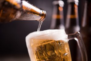 Read more about the article Cervejeiros vão à loucura: empresa quer mudar sabor da cerveja de forma controversa