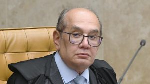 Read more about the article STF ‘não admite intimidações’, diz Gilmar Mendes sobre PEC que limita decisões individuais