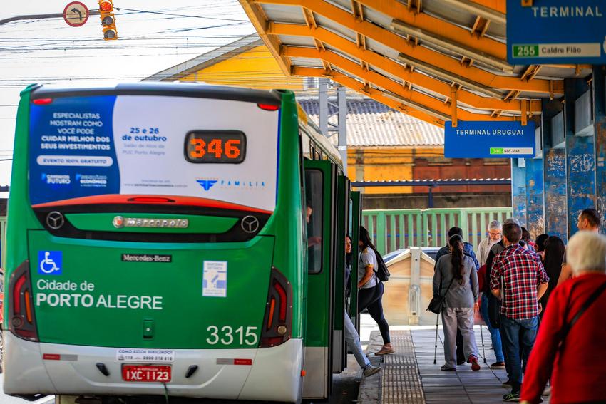 You are currently viewing Funcionamento da frota de ônibus de Porto Alegre durante o Natal