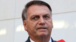 Read more about the article CGU conclui que registro de vacinação contra Covid-19 de Bolsonaro é falso