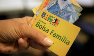 Read more about the article Suspensão de benefícios do Bolsa Família de janeiro