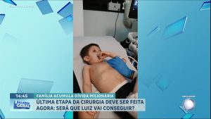 Read more about the article Família luta para conseguir convênio médico para filho com má-formação no coração