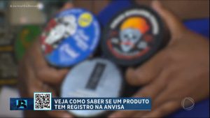 Read more about the article Pomadas para cabelo sem permissão de venda pela Anvisa seguem causando danos no Brasil