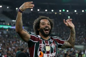 Read more about the article Ídolo rebate pergunta de jornalista: “O Fluminense é muito maior do que o Marcelo”