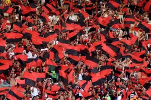 Read more about the article PSG decide pagar R$ 430 milhões por jogador e Flamengo vai embolsar