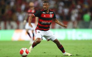 Read more about the article Flamengo é o clube brasileiro com mais gastos em reforços na janela de transferências de 2024