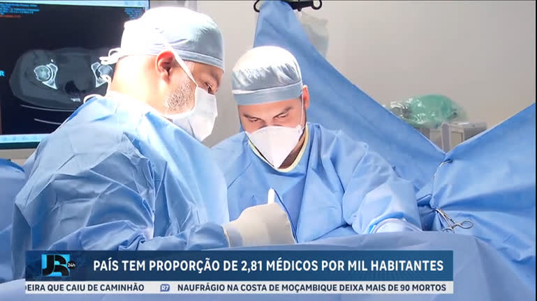 You are currently viewing Brasil tem proporção de 2,81 médicos por mil habitantes, diz pesquisa